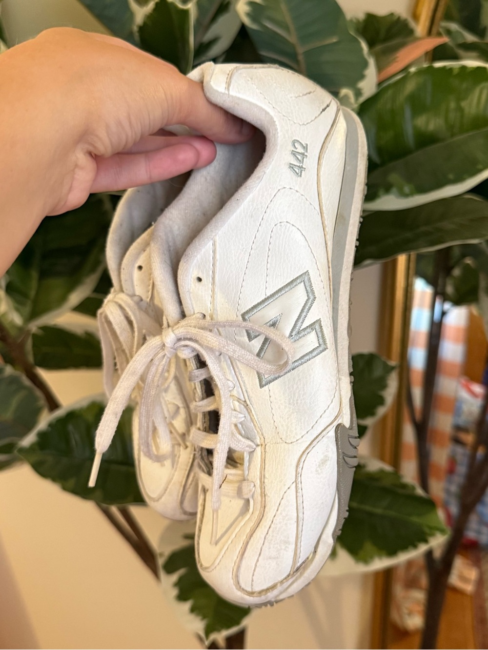 New Balance white & grey 442 sneakers